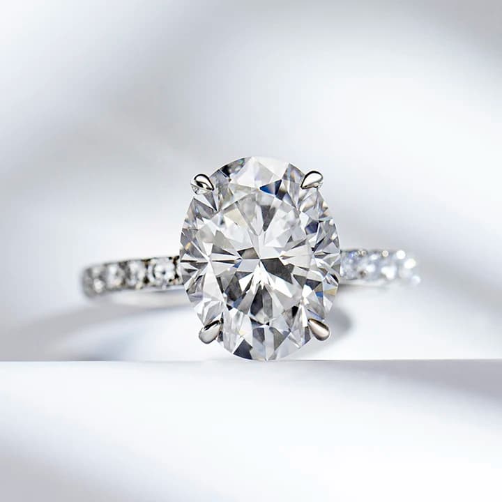 Messi Fine Jewellery Rings 18K White Gold Oval Shape Cut Lab Diamond Engagement Ring