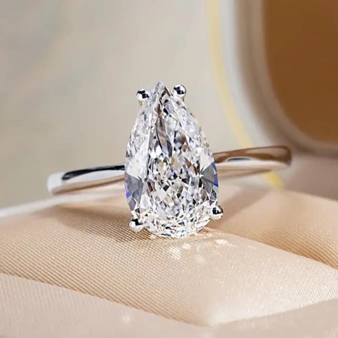 MSR-1655 Customized Ring Jewellery 3CT E VS1 14k Solid Gold Pear Cut Lab Grown Diamond Ring