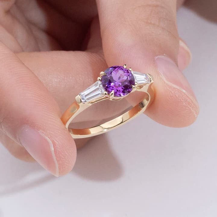 MSR-2048 Trendy Designed 18k Gold Purple Treasure Ruby Engagement Ring Round Shape Lab Grown Gemstone Ring