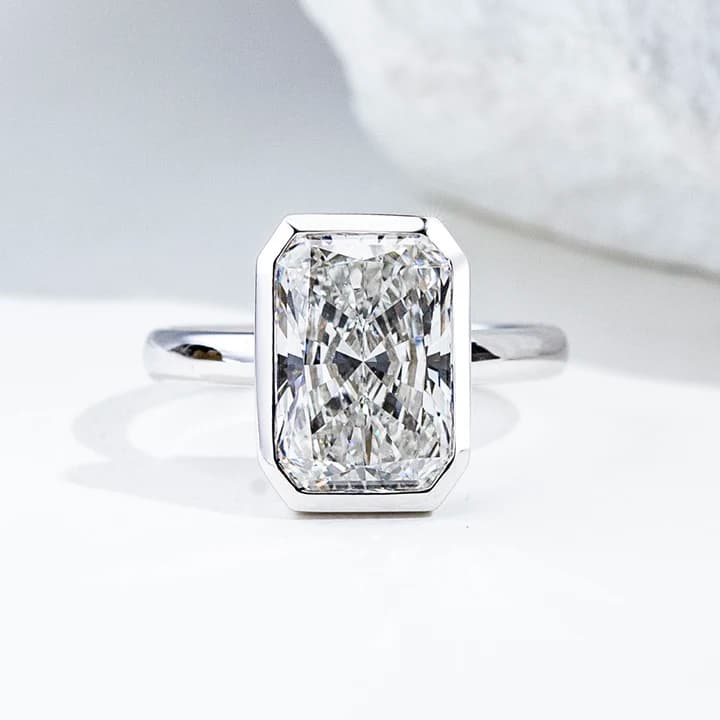 MSR-2078 10k Gold Solitaire Ring 5.1ct D VVS2 Radiant Cut Lab Grown Diamond Ring