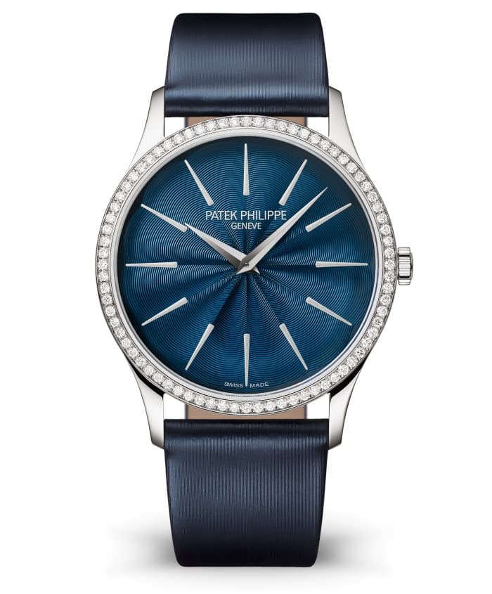 Patek Philippe Calatrava 4997/200G-001 — official Patek Philippe imagery (© Patek Philippe)
