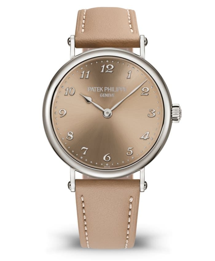 Patek Philippe Calatrava 7200/50G-001 — official Patek Philippe imagery (© Patek Philippe)