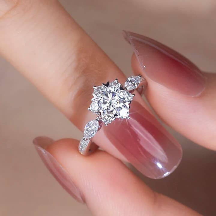 MSR906 18k 1ct Round Cut Lab Diamond Women Jewellery Ring Pave Band Engagement Ring Style