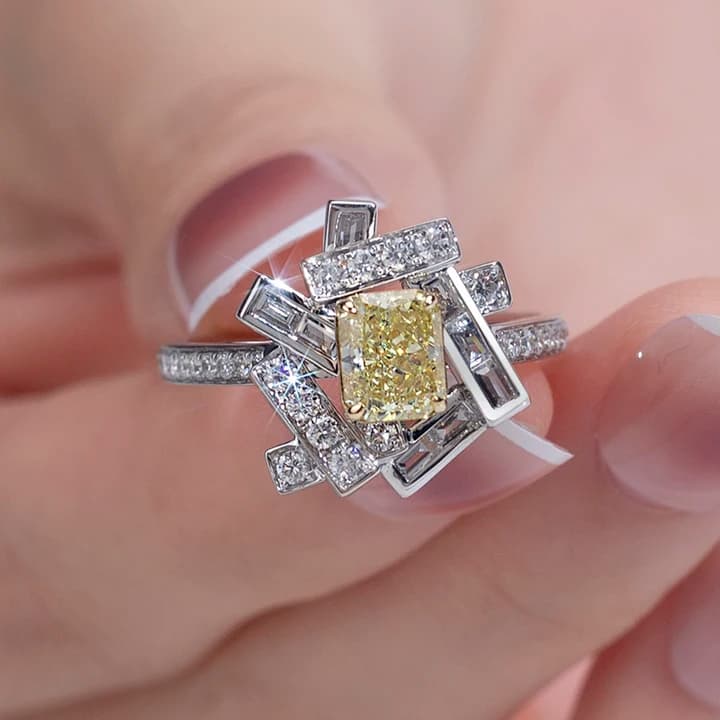 Lab Grown Diamond CVD\/HPHT 18K Gold 1.045CT Radiant Cut Yellow Lab Diamond Ring for Wedding Engagement Gift