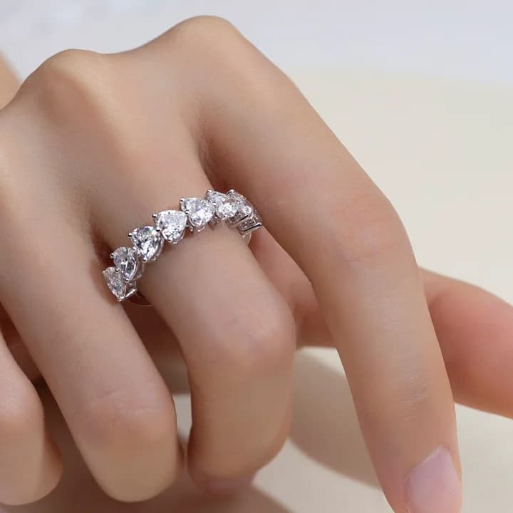 Heart Cut 10k Gold With Lab Grown Diamond IGI Certificate Custom Wedding Ring Diamond Eternity Ring Custom Jewellery