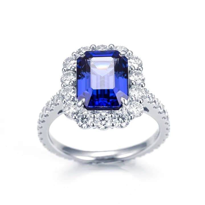 Popular Style Solid Gold With Lab Grown Gemstone Roya Blue halo Ring Solid Gold Custom Women Ring for Gift