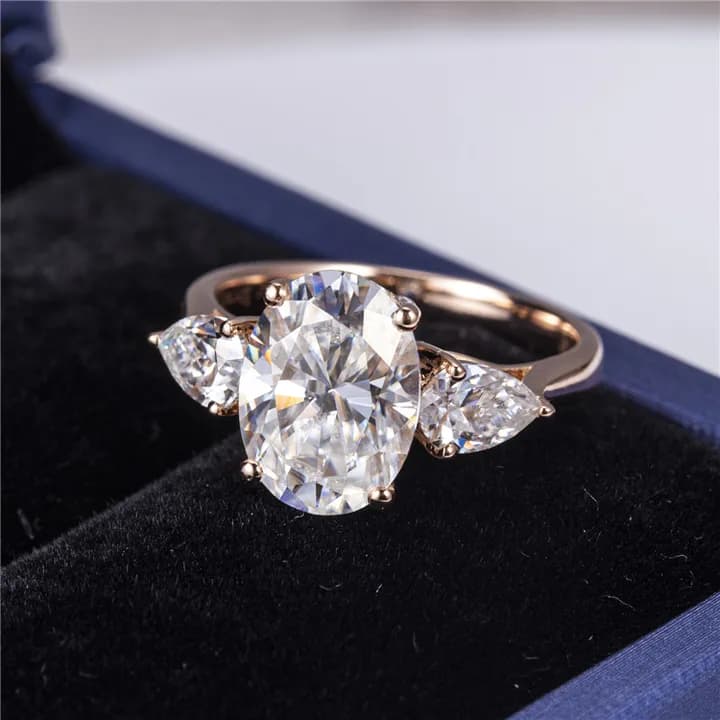 IGI Certificate for Lover Solid Gold Custom Jewellery Customization VVS Oval Shape Tree Lab Grown Diamond 18k Ring