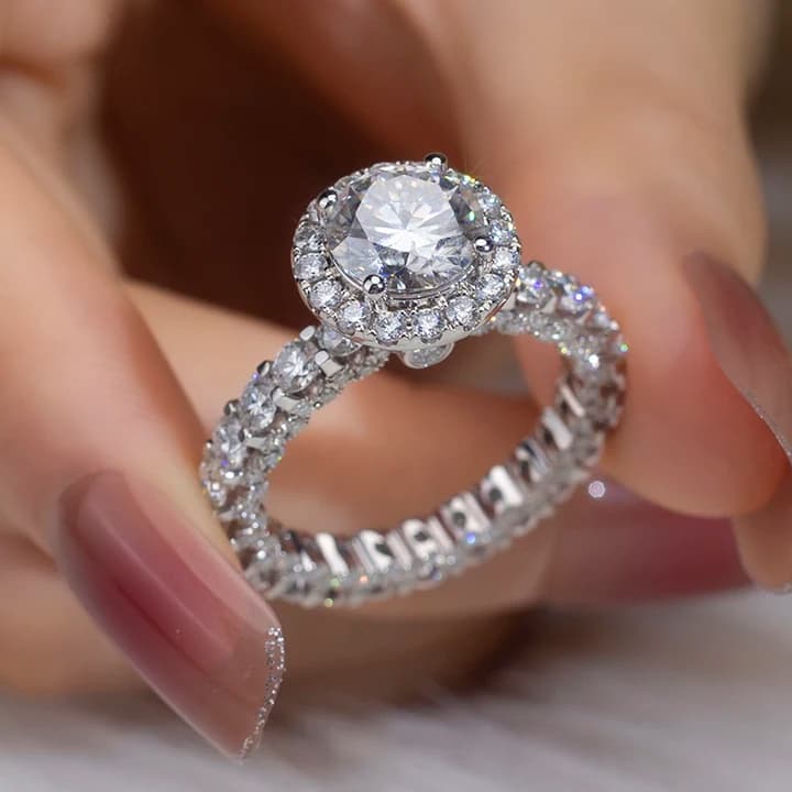 MSR-1130 18K Gold Romantic Luxury Ring Engagement Wedding Band 2.2CT E VS1 Round Lab Grown Diamond Ring