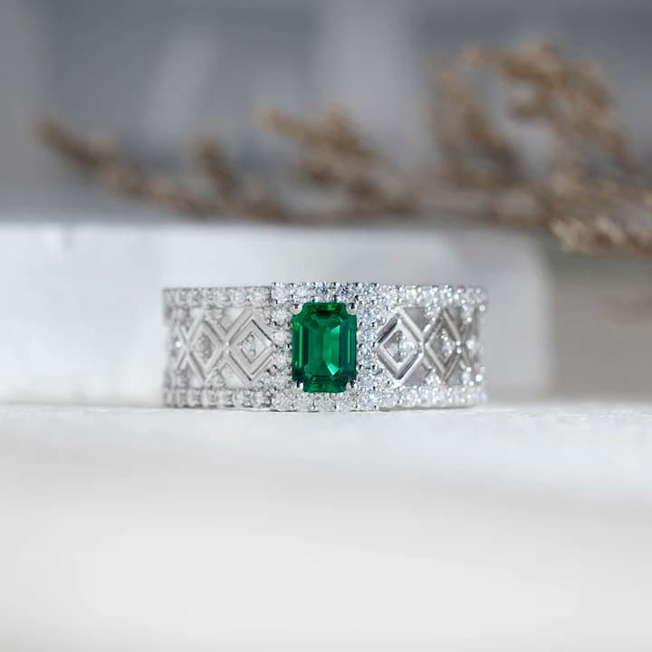 MSR-1597 925 Silver halo Ring Lab Grown Emerald Ring
