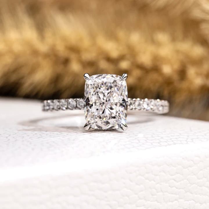 MSR-1703 PT950 Engagement Promise Ring IGI Certified 2.1ct D VS2 Cushion Shape Lab Grown Diamond Ring for Women