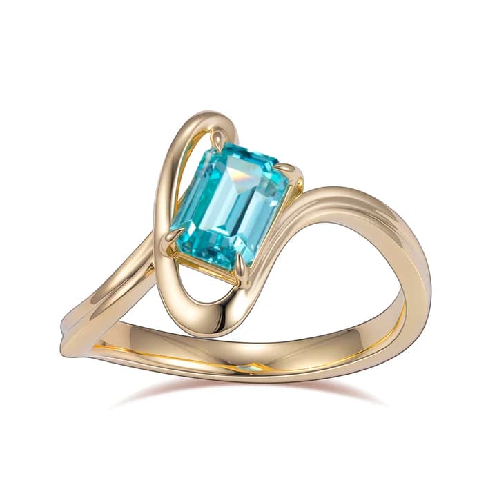 MSR-2018 Trendy Designed 18k Gold Engagement Ring Emerald Shape Lab Grown Gemstone Ring