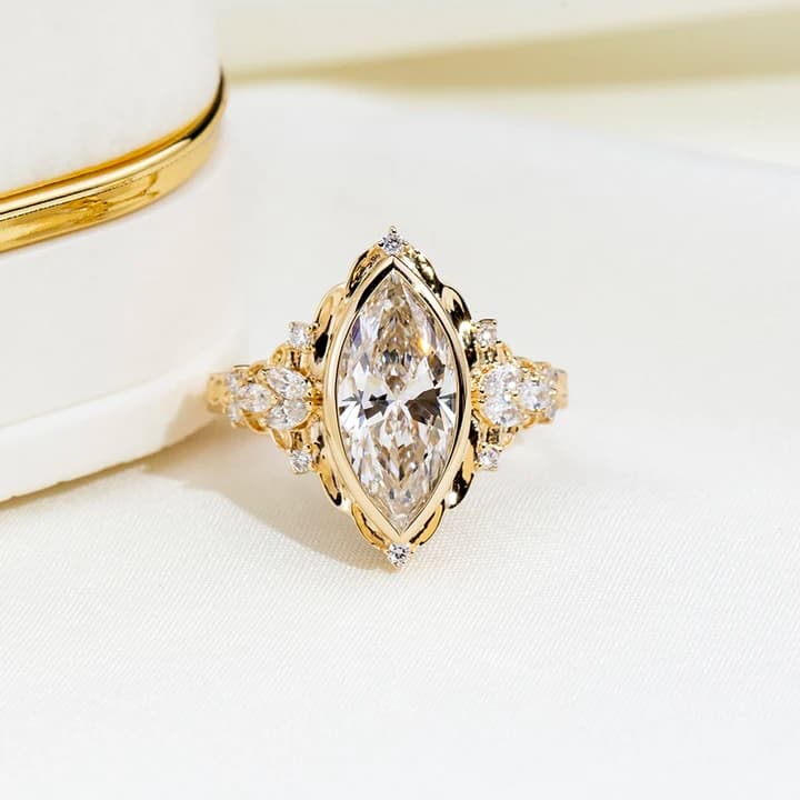 MSR-2029 Latest Designed 18k Yellow Gold Engagement Ring 3CT D VS1 Marquise Cut Lab Grown Diamond Ring