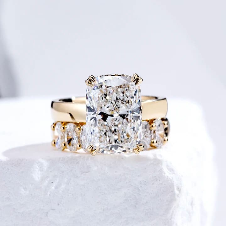 MSR-2051 Luxury 14k Gold Stackable Ring 5.9ct F VS1 Cushion Cut Lab Grown Diamond Ring