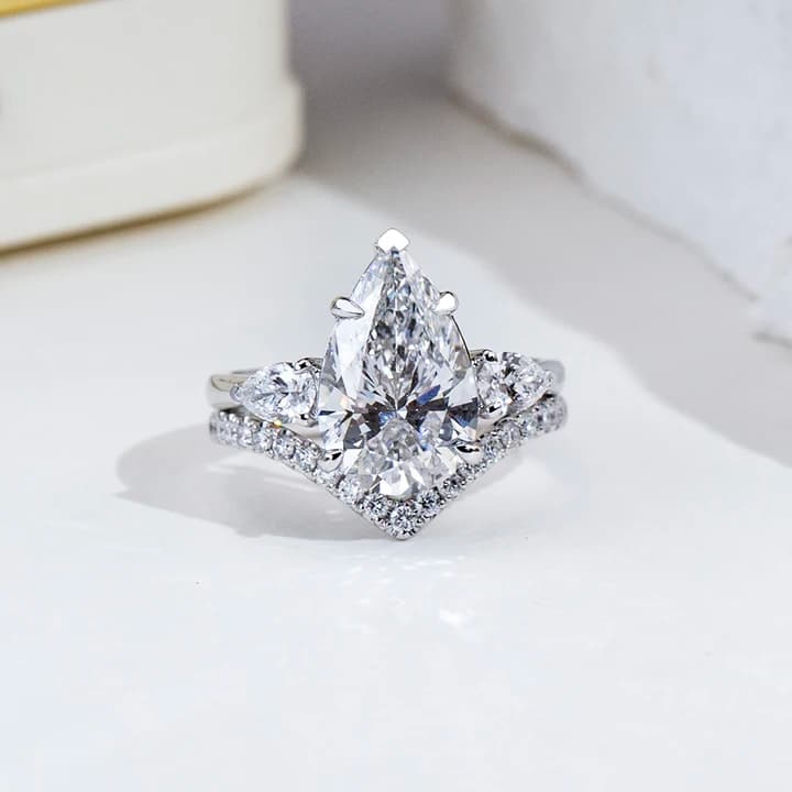 Custom Ring Jewellery MSR-2077 Luxury Stackable Ring 14k Gold Pear Cut 4.1CT E VS1 Lab Grown Diamond Ring