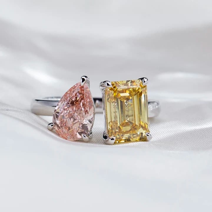 MSR-2090 18k White Gold Fashion Two Stones Ring Jewellery Pear Emerald Cut Lab Grown Diamond Ring