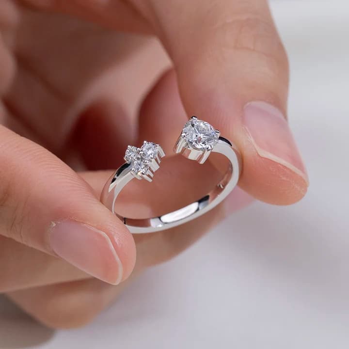 MSR-2137 18K Gold Trendy Ring Jewellery Round Cut Lab Grown Diamond Ring