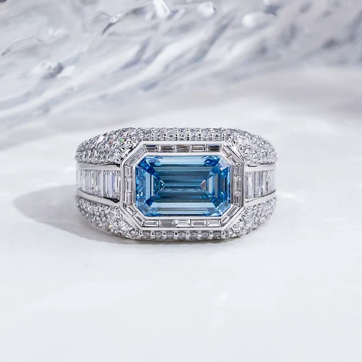 MSR-2184 Customized Fashion PT950 Luxury Ring 5.2CT Emerald Cut Blue Lab Grown Diamond Ring